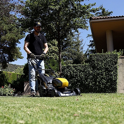 מכסחת דשא חשמלית נטענת 40v גרלנד